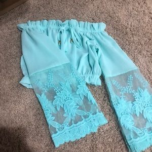 Off the shoulder cropped shirt